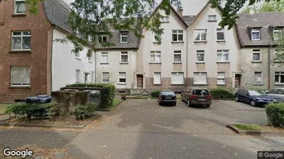 Apartments for rent in Duisburg - Photo from Google Street View Apartments for rent in Duisburg - Photo from Google Street View