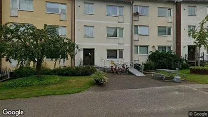 Apartments for rent in Uddevalla - Photo from Google Street View Apartments for rent in Uddevalla - Photo from Google Street View