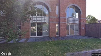 Apartments for rent in Reading - Berkshire - Photo from Google Street View Apartments for rent in Reading - Berkshire - Photo from Google Street View