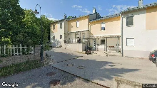 Apartments for rent in Höflein - Photo from Google Street View