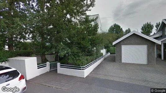 Apartments for rent in Reykjavík Hlíðar - Photo from Google Street View