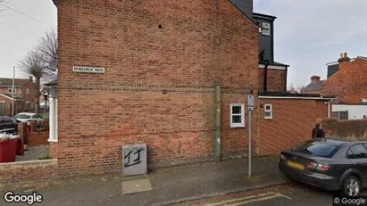 Apartments for rent in Reading - Berkshire - Photo from Google Street View