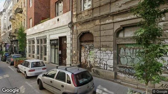 Apartments for rent in Budapest Újpest - Photo from Google Street View