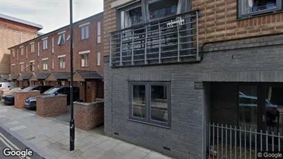 Apartments for rent in London E9 - Photo from Google Street View