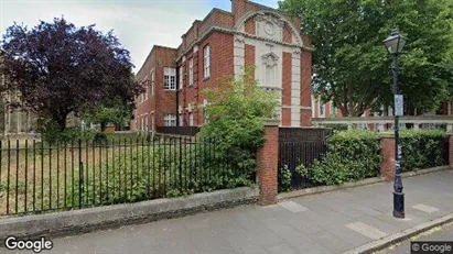 Apartments for rent in London E3 - Photo from Google Street View