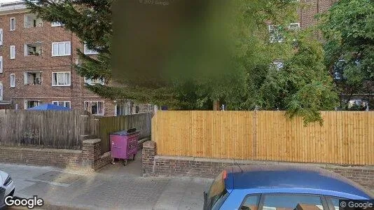 Apartments for rent in London E2 - Photo from Google Street View