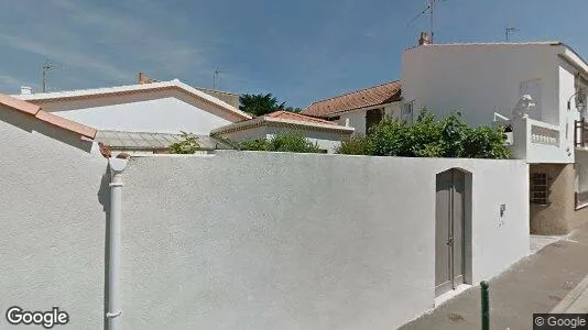 Apartments for rent in Les Sables-d'Olonne - Photo from Google Street View