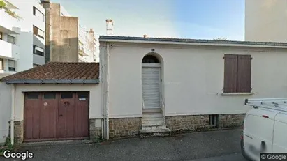 Apartments for rent in La Roche-sur-Yon - Photo from Google Street View