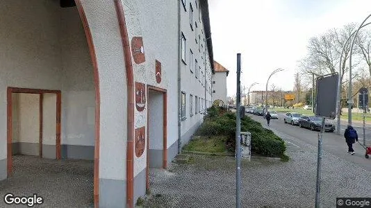 Apartments for rent in Berlin Pankow - Photo from Google Street View