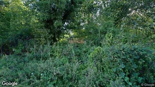 Apartments for rent in Bracknell - Berkshire - Photo from Google Street View