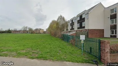 Apartments for rent in Staines-upon-Thames - Middlesex - Photo from Google Street View