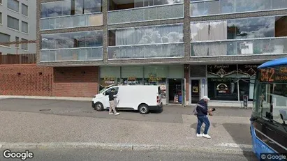 Apartments for rent in Espoo - Photo from Google Street View Apartments for rent in Espoo - Photo from Google Street View