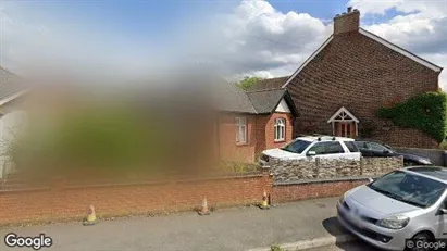 Apartments for rent in Tonbridge - Kent - Photo from Google Street View