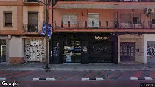 Apartments for rent in Valencia Extramurs - Photo from Google Street View