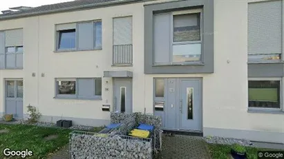 Apartments for rent in Dusseldorf - Photo from Google Street View