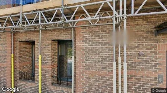 Apartments for rent in London E1 - Photo from Google Street View