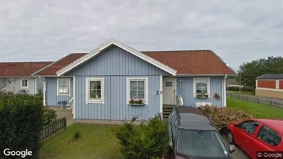 Apartments for rent in Mark - Photo from Google Street View