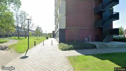 Apartments for rent in Hengelo - Photo from Google Street View Apartments for rent in Hengelo - Photo from Google Street View
