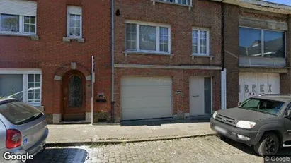 Apartments for rent in Moeskroen - Photo from Google Street View
