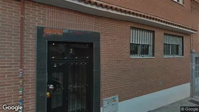 Apartments for rent in Madrid Ciudad Lineal - Photo from Google Street View
