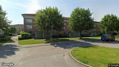 Apartments for rent in Norrköping - Photo from Google Street View Apartments for rent in Norrköping - Photo from Google Street View
