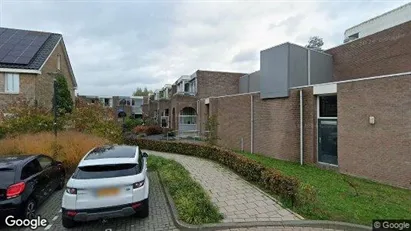 Apartments for rent in Waalwijk - Photo from Google Street View Apartments for rent in Waalwijk - Photo from Google Street View