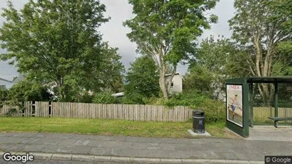 Apartments for rent in Reykjavík Háaleiti - Photo from Google Street View Apartments for rent in Reykjavík Háaleiti - Photo from Google Street View