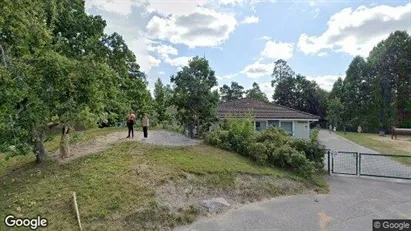 Apartments for rent in Finspång - Photo from Google Street View Apartments for rent in Finspång - Photo from Google Street View