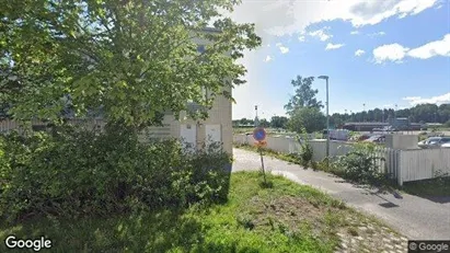 Apartments for rent in Helsinki Koillinen - Photo from Google Street View Apartments for rent in Helsinki Koillinen - Photo from Google Street View