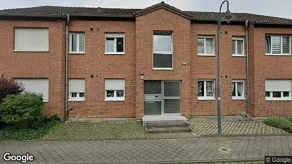 Apartments for rent in Düren - Photo from Google Street View Apartments for rent in Düren - Photo from Google Street View