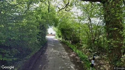 Apartments for rent in Crawley - West Sussex - Photo from Google Street View Apartments for rent in Crawley - West Sussex - Photo from Google Street View