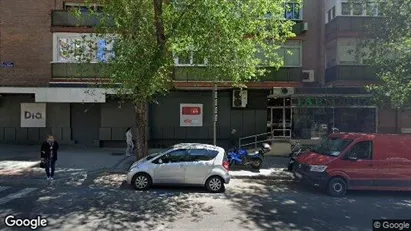 Apartments for rent in Tomares - Photo from Google Street View Apartments for rent in Tomares - Photo from Google Street View