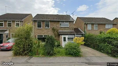 Apartments for rent in Horsham - West Sussex - Photo from Google Street View Apartments for rent in Horsham - West Sussex - Photo from Google Street View