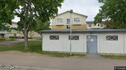 Apartments for rent in Linköping - Photo from Google Street View Apartments for rent in Linköping - Photo from Google Street View