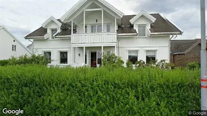 Apartments for rent in Rennesøy - Photo from Google Street View