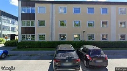 Apartments for rent in Mark - Photo from Google Street View