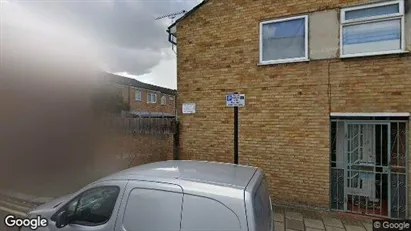 Rooms for rent in London E13 - Photo from Google Street View