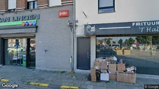 Apartments for rent in Niel - Photo from Google Street View