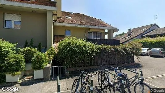 Apartments for rent in Meinier - Photo from Google Street View
