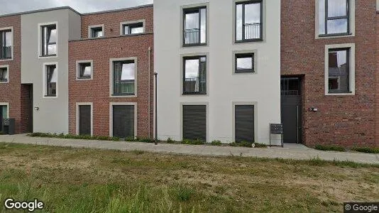 Apartments for rent in Hamburg Wandsbek - Photo from Google Street View