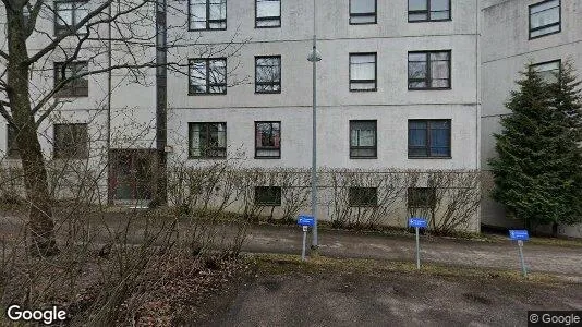Apartments for rent in Helsinki Läntinen - Photo from Google Street View