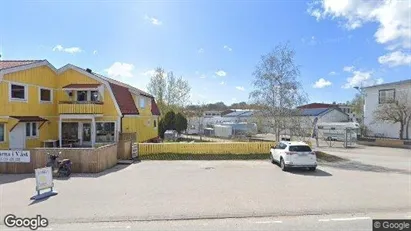 Apartments for rent in Orust - Photo from Google Street View