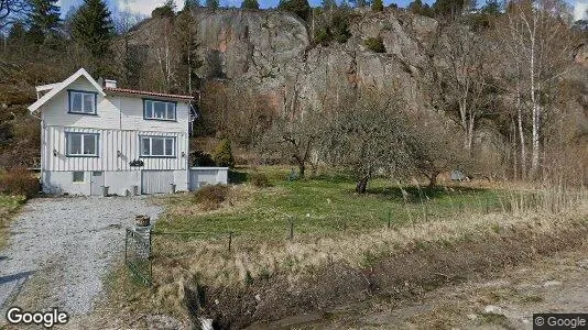 Apartments for rent in Orust - Photo from Google Street View