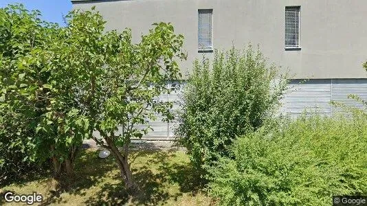 Apartments for rent in Zürich Distrikt 7 - Photo from Google Street View