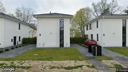 Apartments for rent in Berlin Treptow-Köpenick - Photo from Google Street View