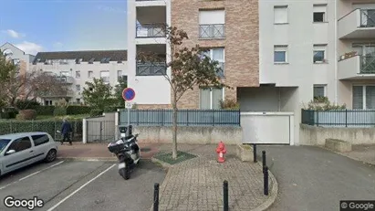 Apartments for rent in Évry - Photo from Google Street View