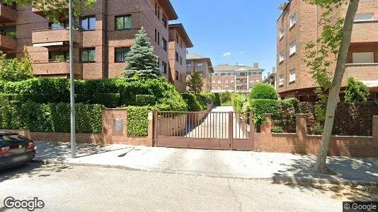Apartments for rent in Boadilla del Monte - Photo from Google Street View