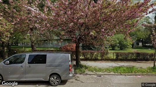 Apartments for rent in Brussels Elsene - Photo from Google Street View