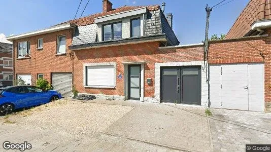 Apartments for rent in Waterloo - Photo from Google Street View