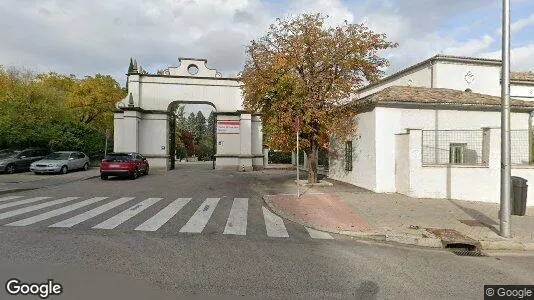 Apartments for rent in El Encinar de los Reyes - Photo from Google Street View